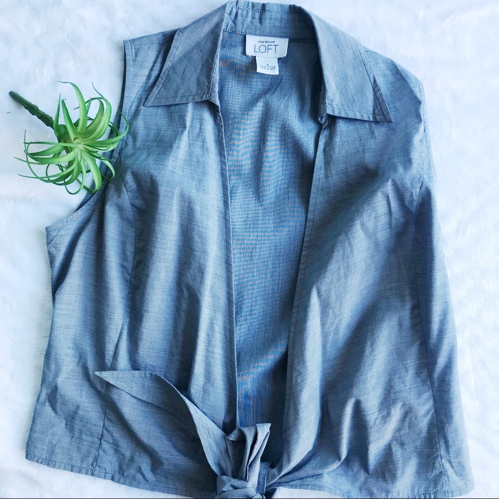 LOFT Ann Taylor Blue Tie Front Tank Size 8